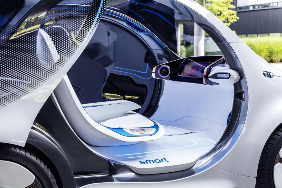 Интерьер Smart Vision EQ ForTwo 2017 года  (фото 31 из 38)